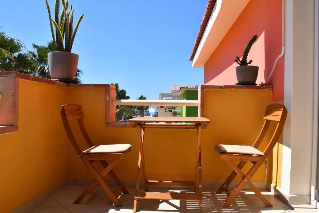 Ferienwohnung Kyaala Djadsal Moradias Pool&Sea Santa Maria Exterior foto