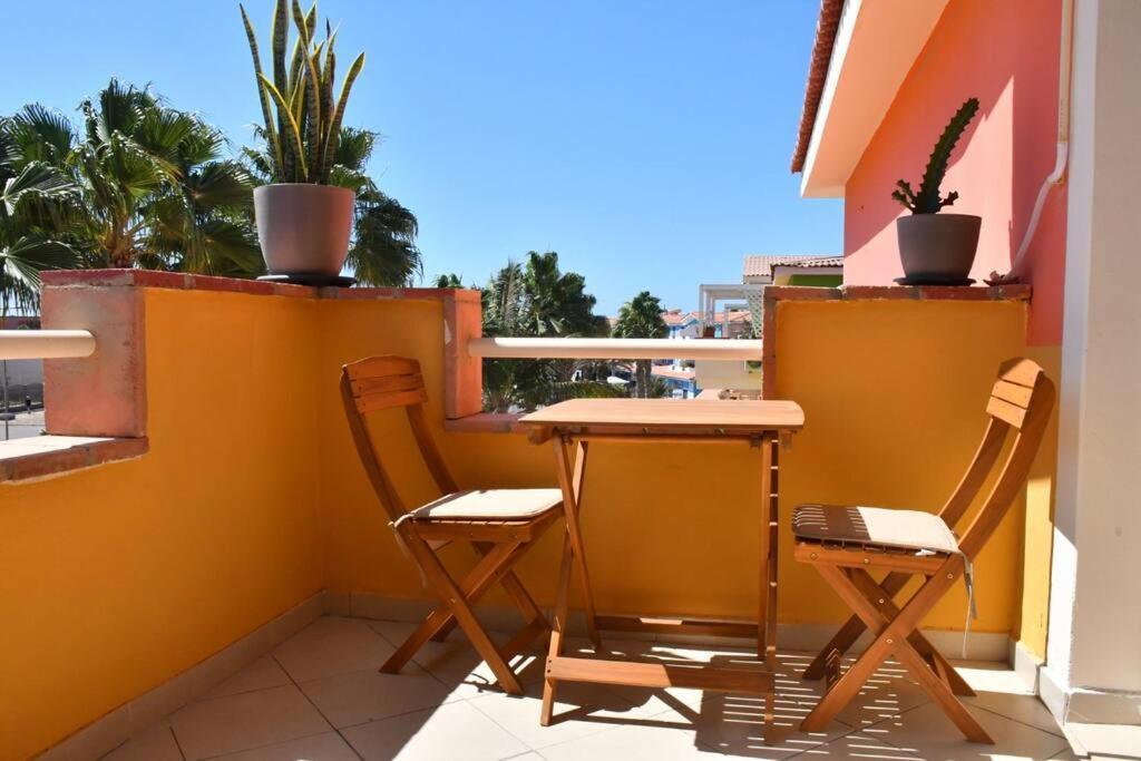 Ferienwohnung Kyaala Djadsal Moradias Pool&Sea Santa Maria Exterior foto
