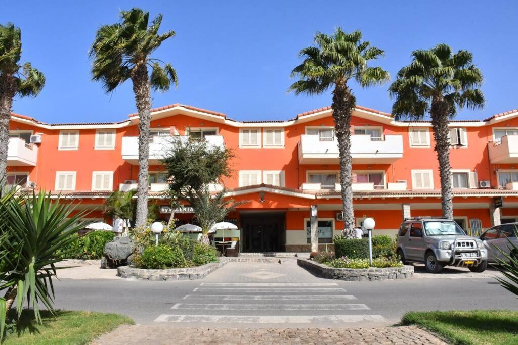 Ferienwohnung Kyaala Djadsal Moradias Pool&Sea Santa Maria Exterior foto