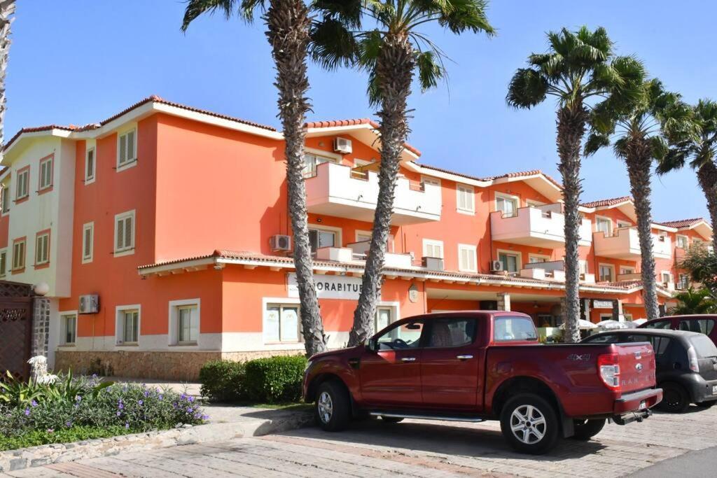 Ferienwohnung Kyaala Djadsal Moradias Pool&Sea Santa Maria Exterior foto