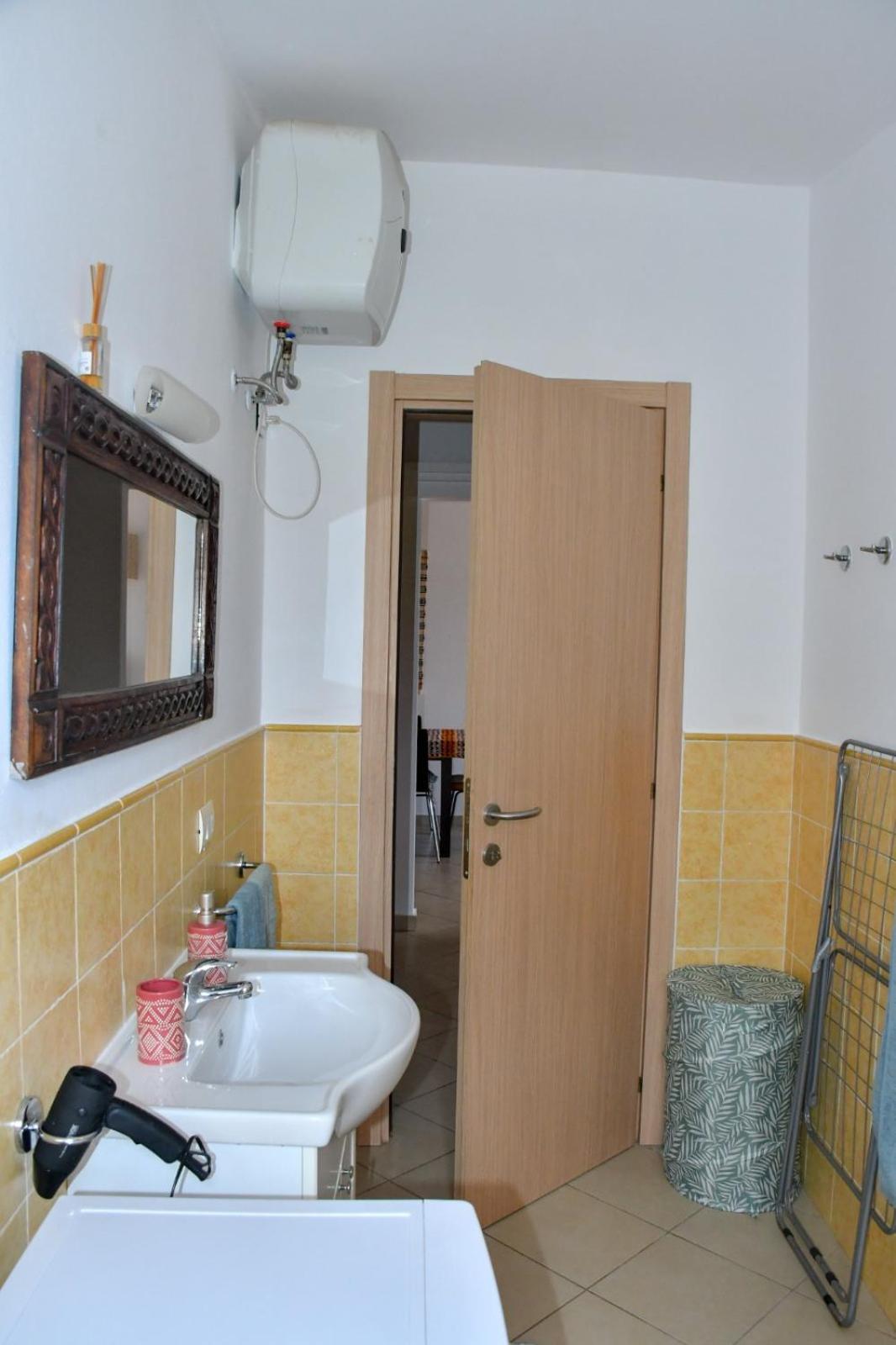 Ferienwohnung Kyaala Djadsal Moradias Pool&Sea Santa Maria Exterior foto